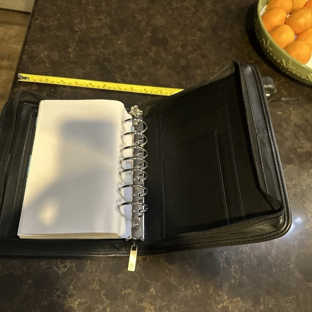VINTAGE 2004 Franklin Covey 7 Ring Binder Planner Black Leather Zippered 10 X 8